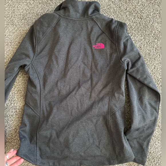 The north face - Picture 2 of 2